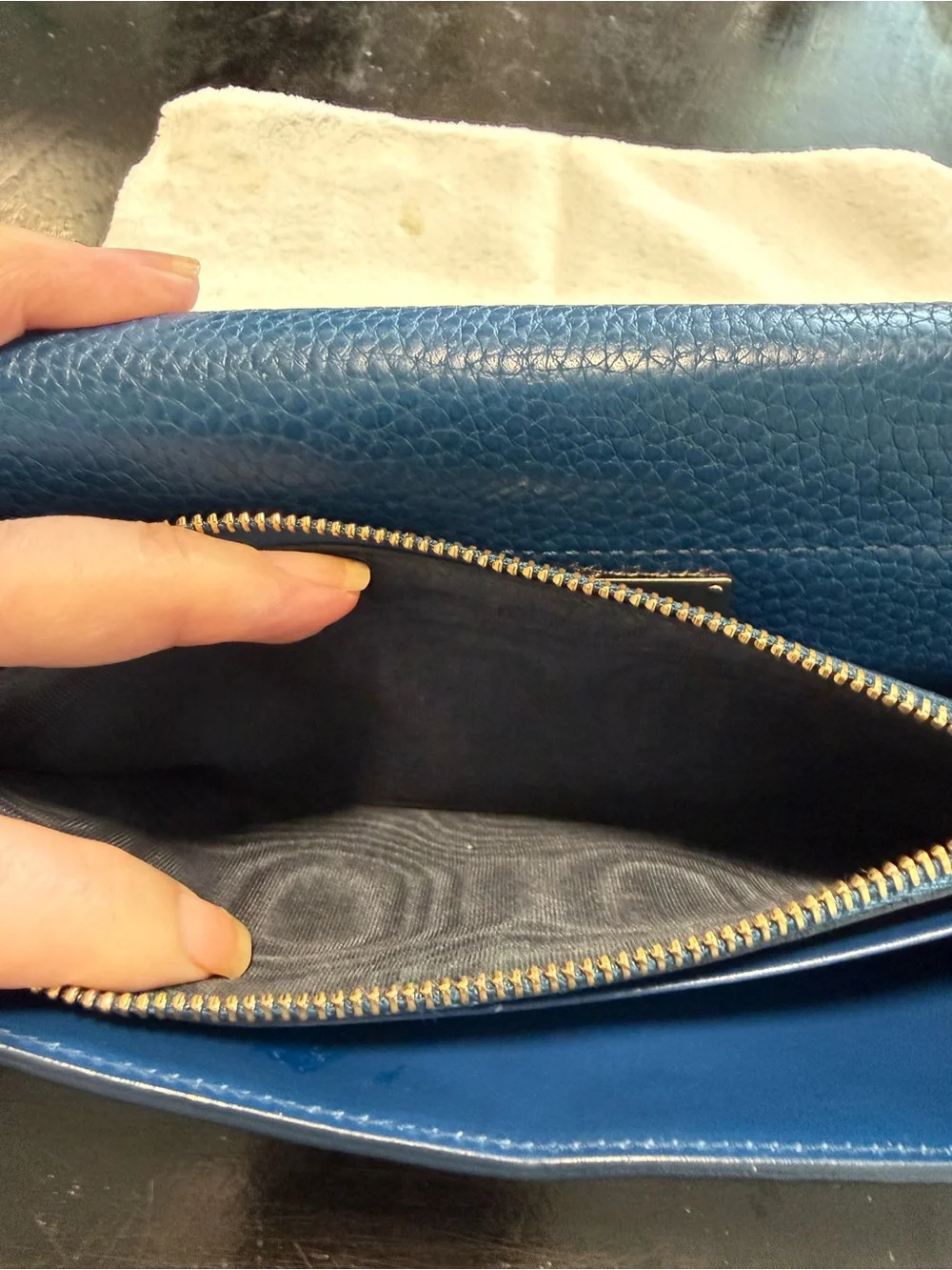 Salvatore Ferragamo Gancini Pebbled Calfskin Continental Long Wallet - Teal Blue